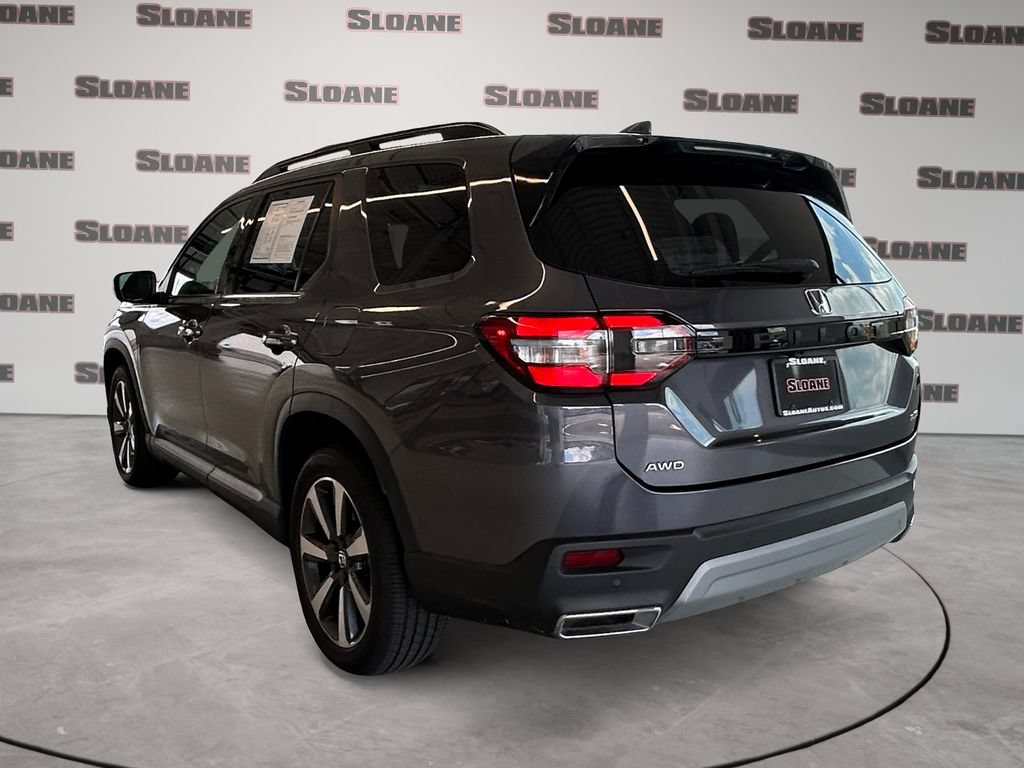Certified 2023 Honda Pilot Elite image 3