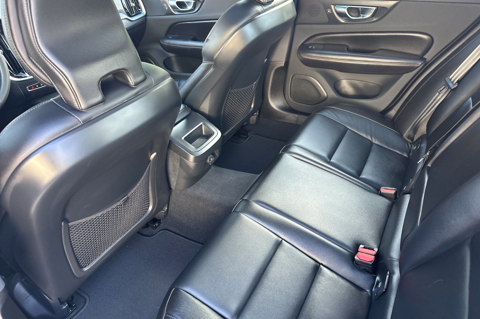 Certified 2023 Volvo S60 B5 Plus w/ Climate Package image 14