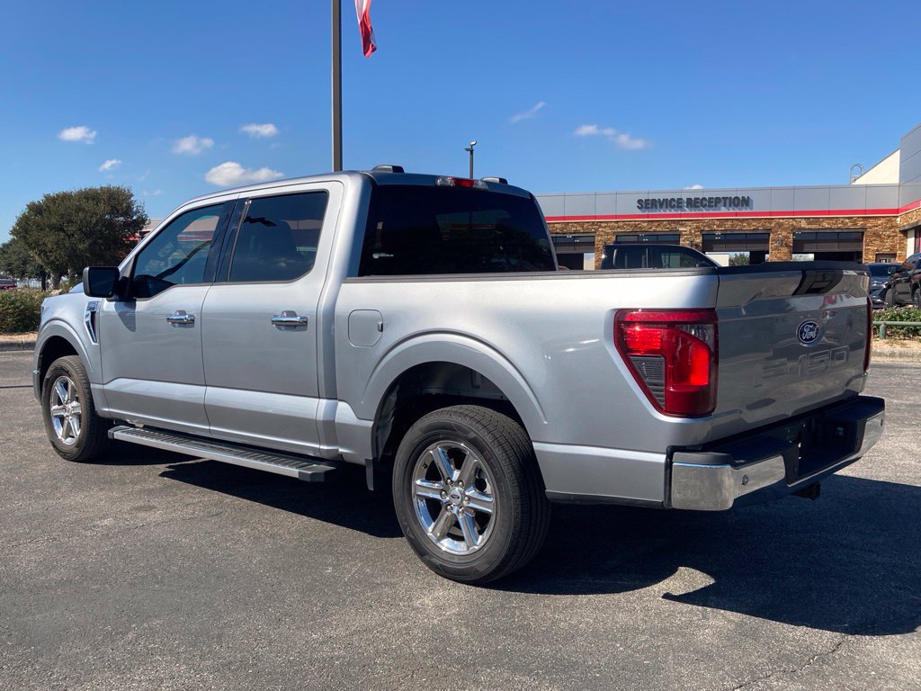 Used 2025 Ford F150 XLT w/ Equipment Group 301A Standard RWD image 7