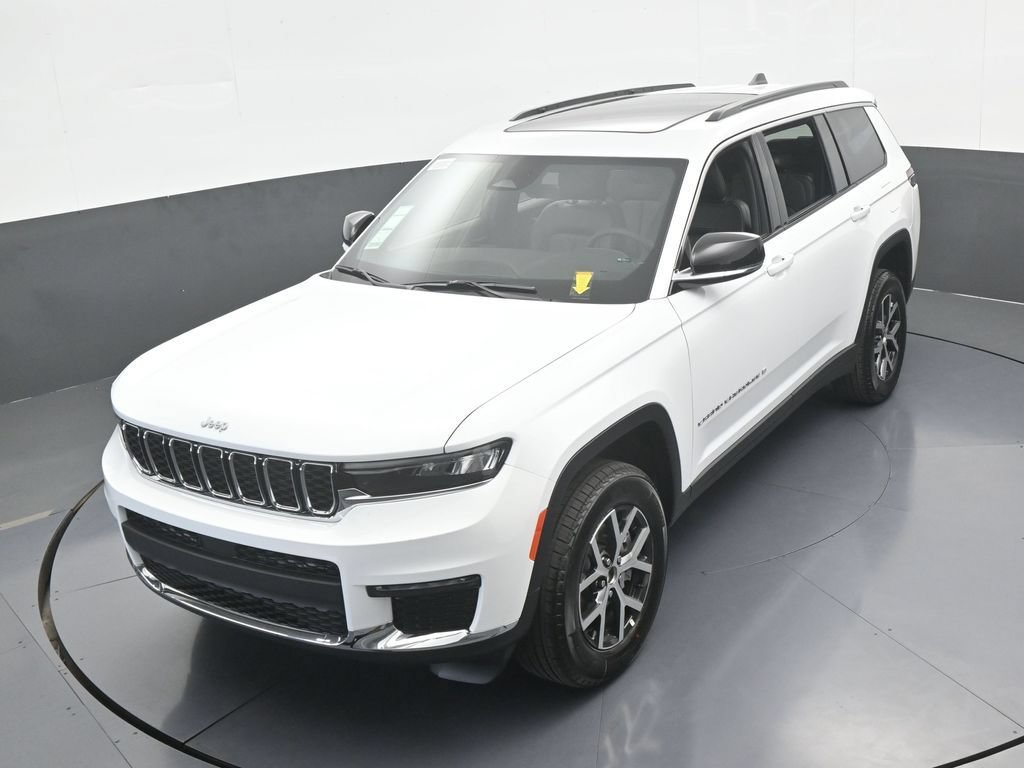 Used 2025 Jeep Grand Cherokee L Limited RWD image 43