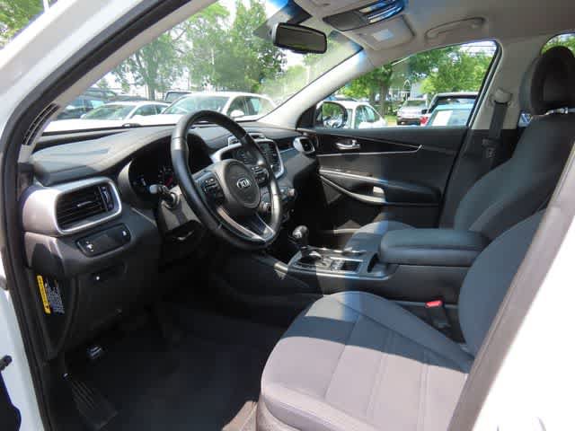 Used 2016 Kia Sorento AWD w/ LX Convenience Package image 2