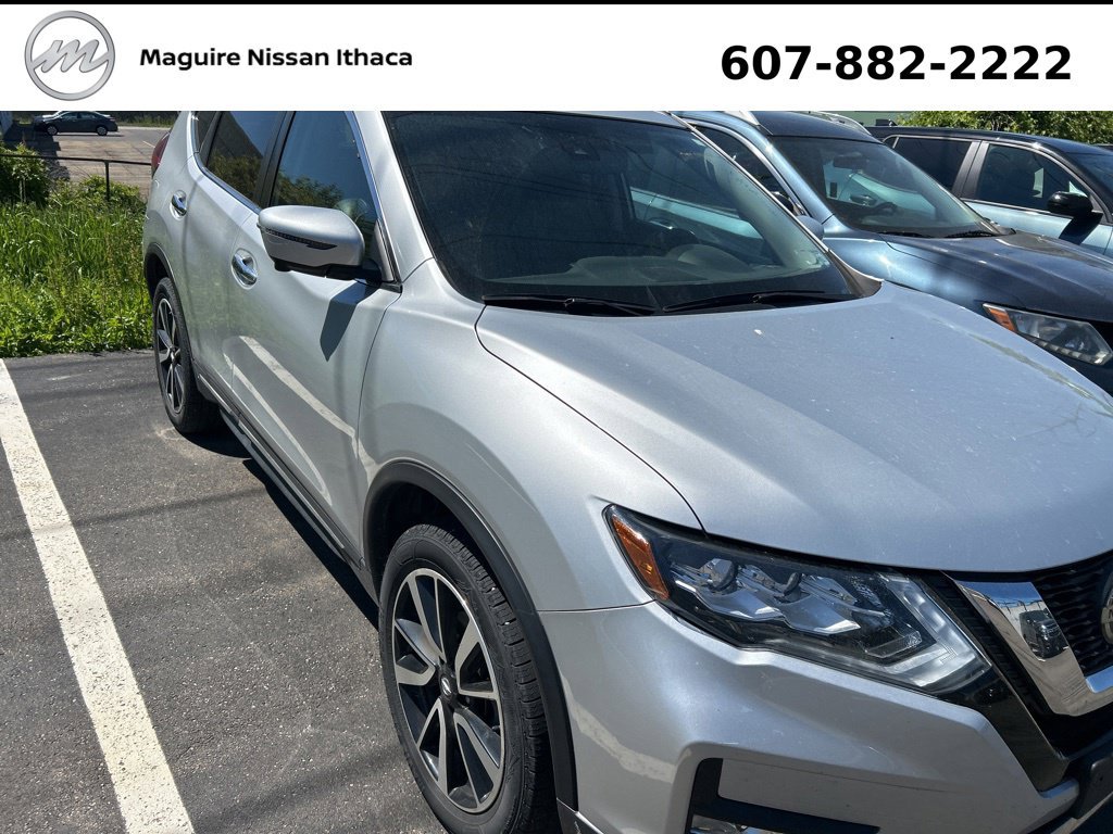 Used 2019 Nissan Rogue SL w/ Premium Package AWD/4WD image 3