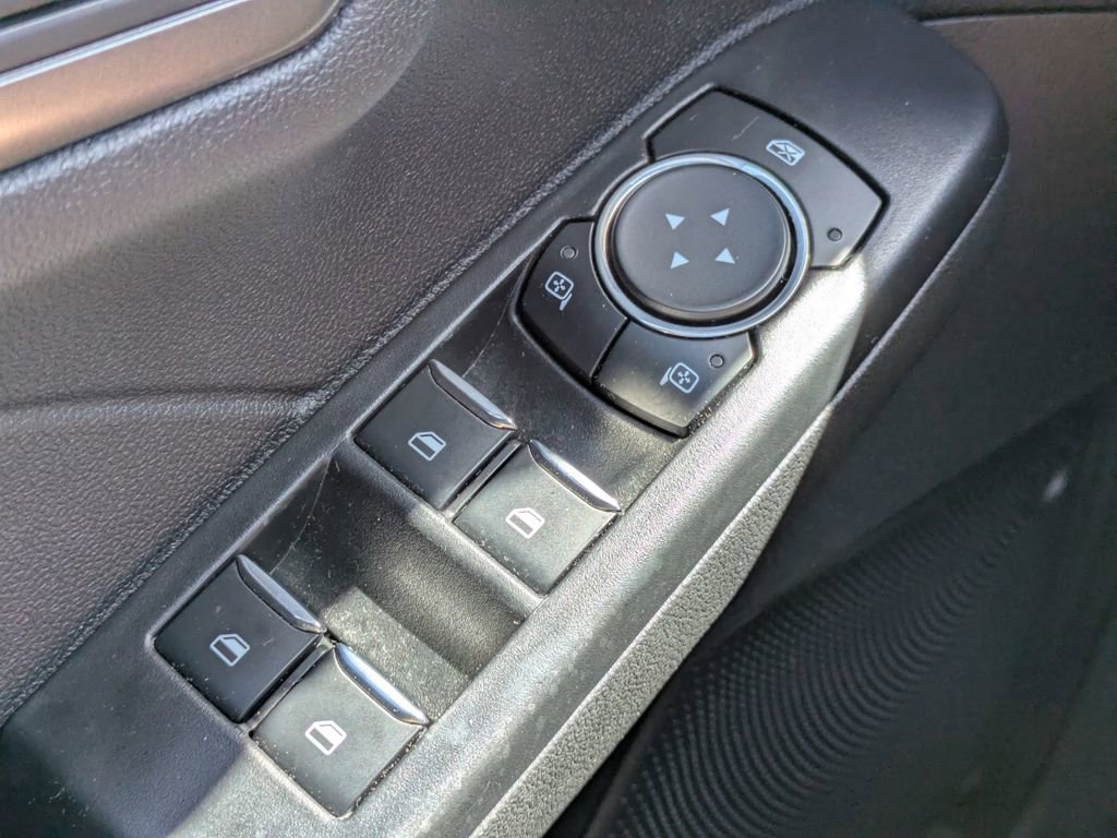 Certified 2023 Ford Escape Active w/ Cold Weather Package image 27