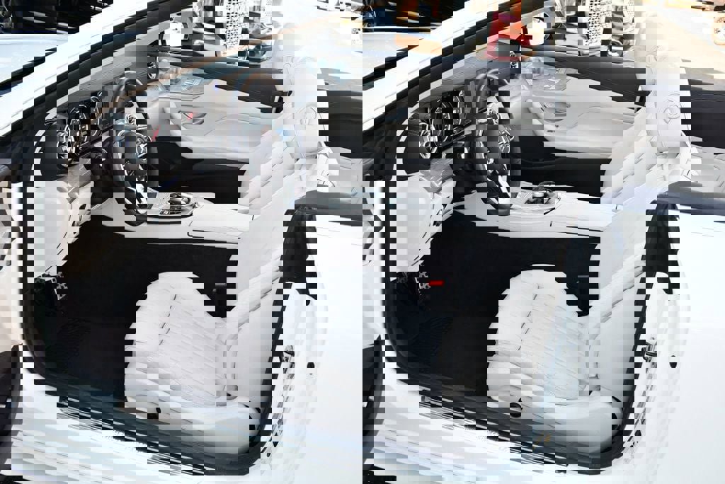 Used 2019 Mercedes-Benz E 450 4MATIC Cabriolet w/ Premium 1 Package image 15