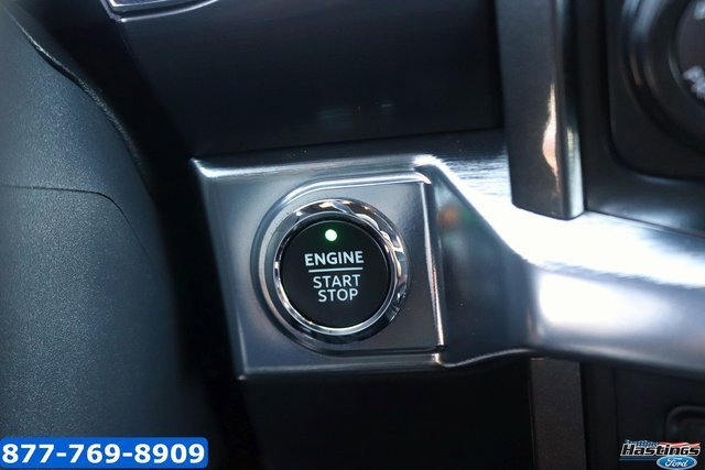 Used 2022 Ford F150 Lariat image 24