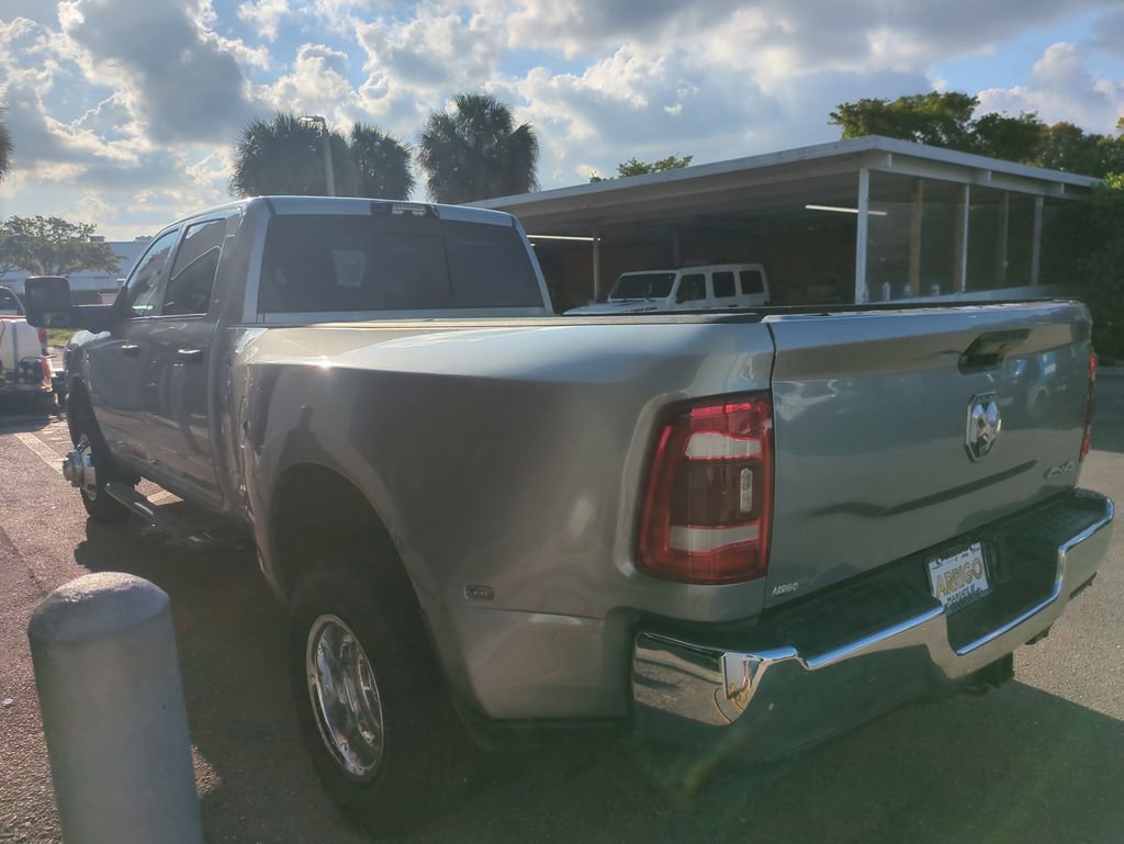 Used 2023 RAM 3500 Tradesman w/ Towing Technology Group image 8