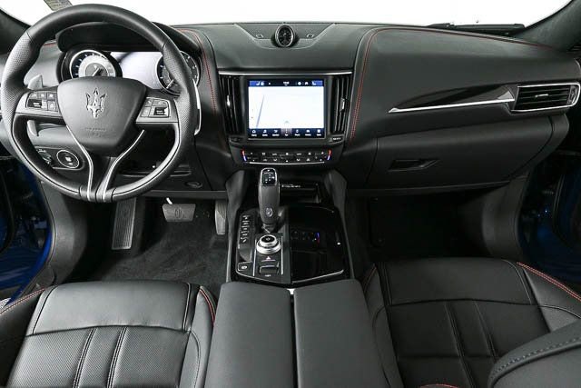 New 2024 Maserati Levante GT Ultima image 18