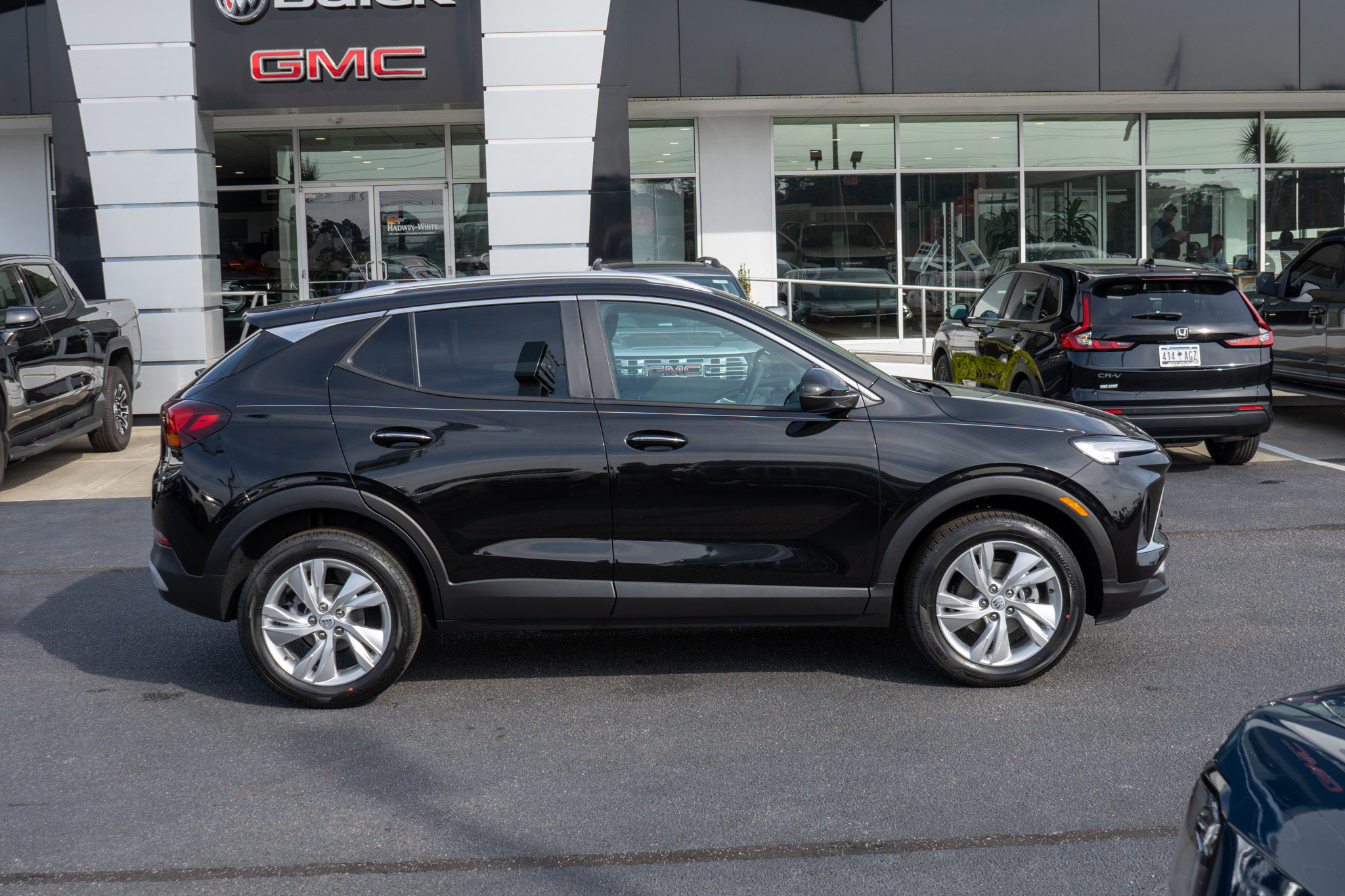 New 2026 Buick Encore GX Preferred w/ Comfort Package image 2