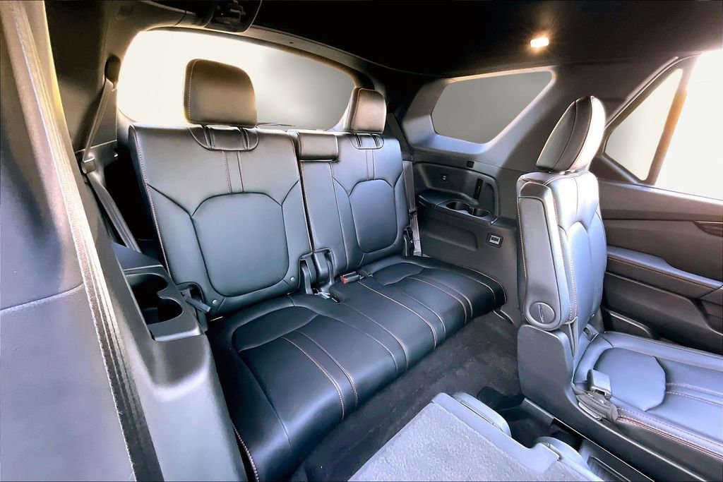 Certified 2025 Honda Pilot TrailSport image 20