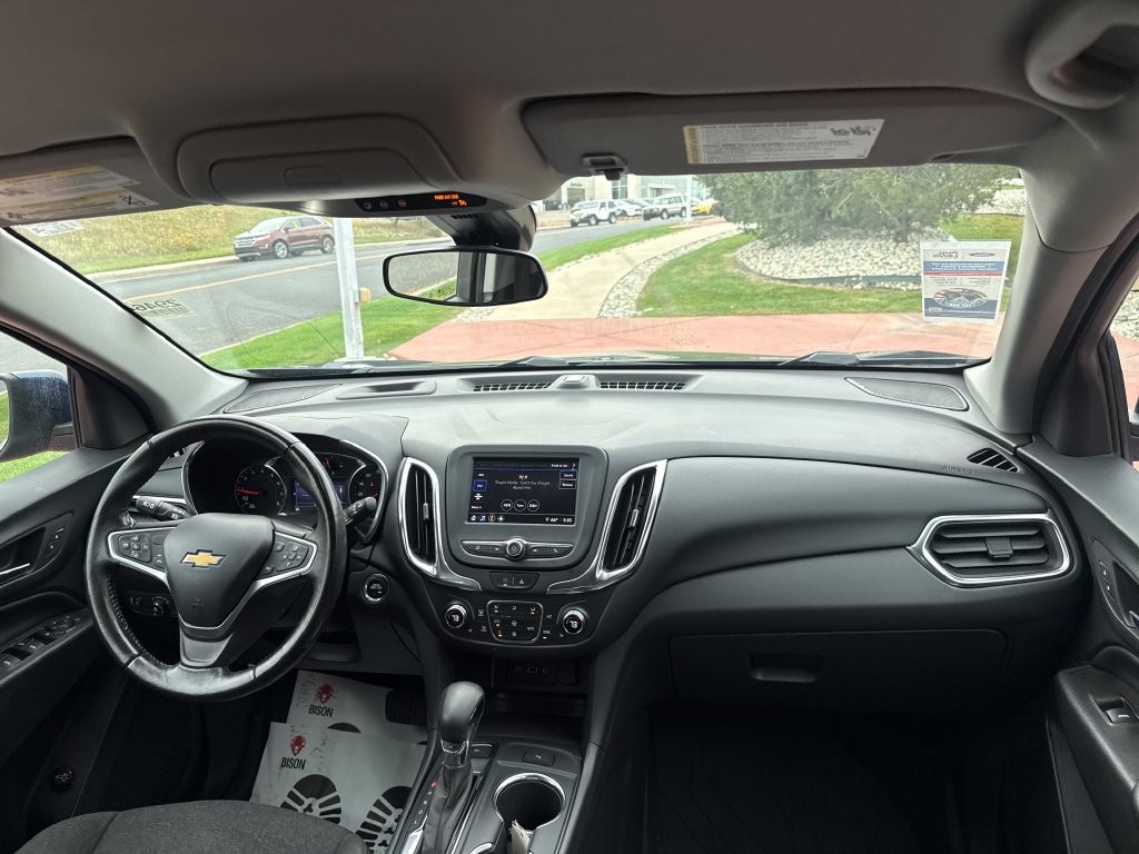 Used 2022 Chevrolet Equinox LT AWD/4WD image 28