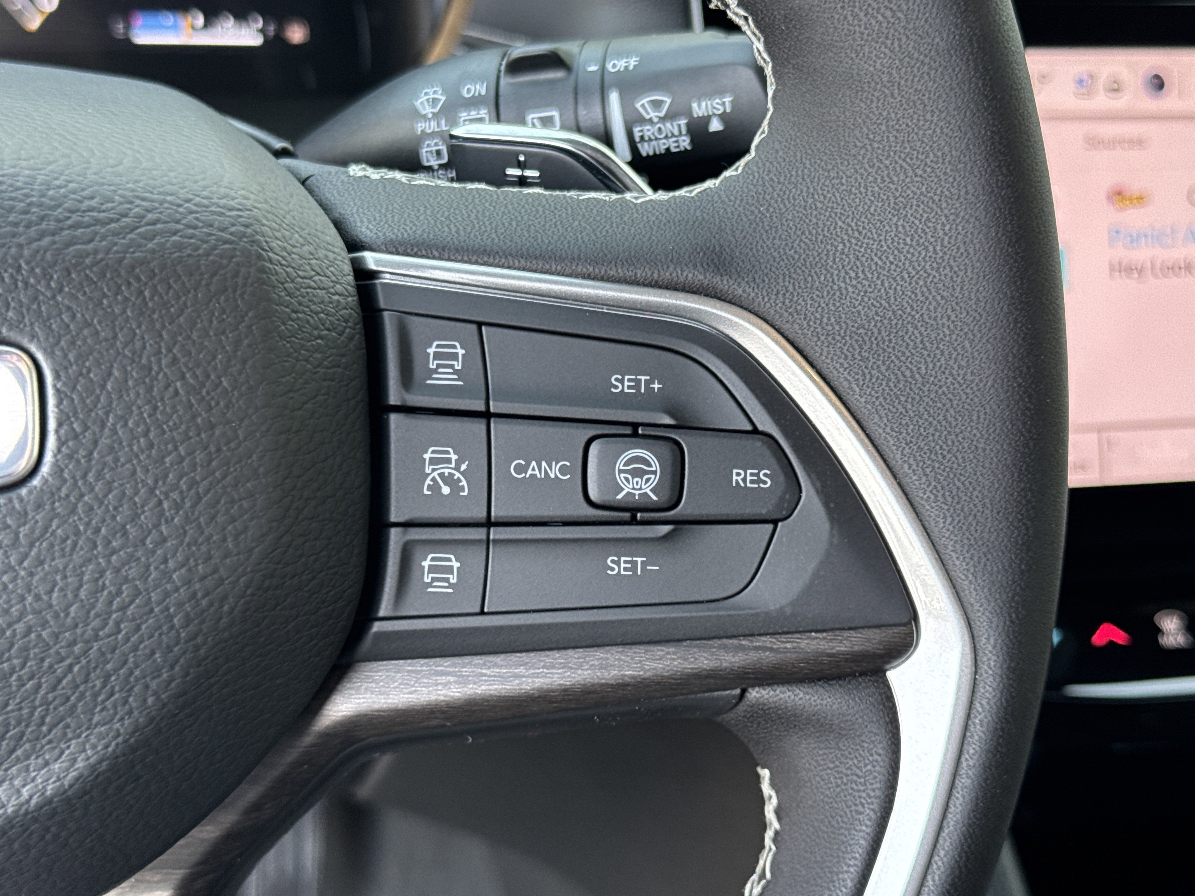 New 2026 Jeep Grand Cherokee Limited AWD/4WD image 32