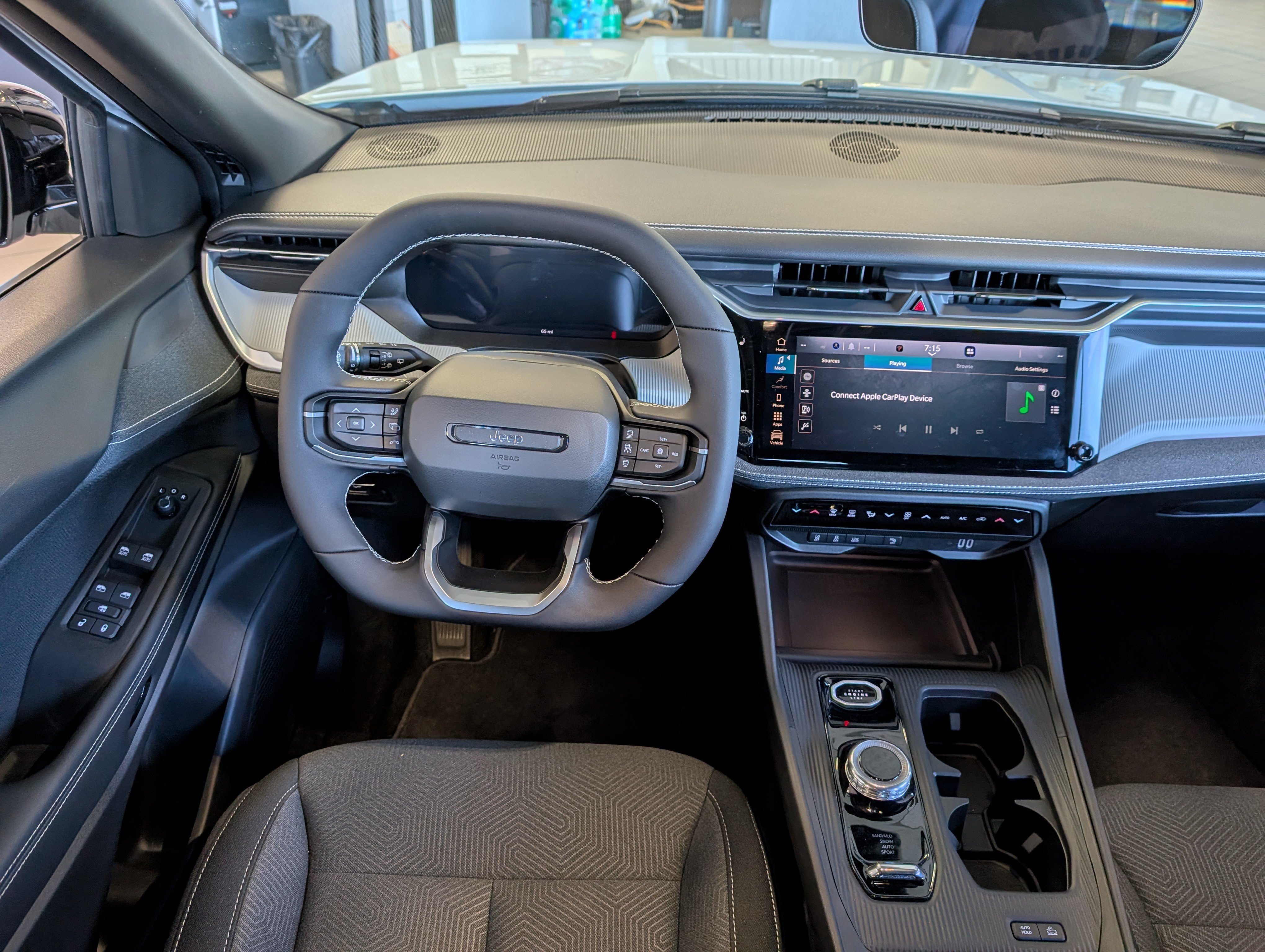 New 2026 Jeep Cherokee Laredo AWD/4WD image 15