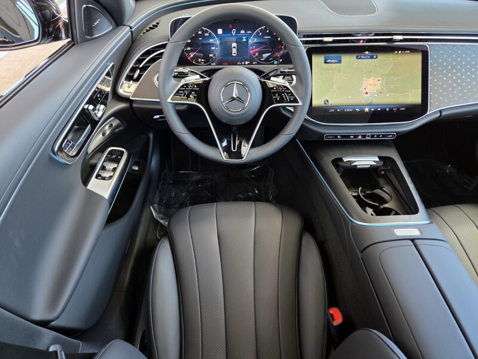 New 2027 Mercedes-Benz E 450 4MATIC Sedan image 13