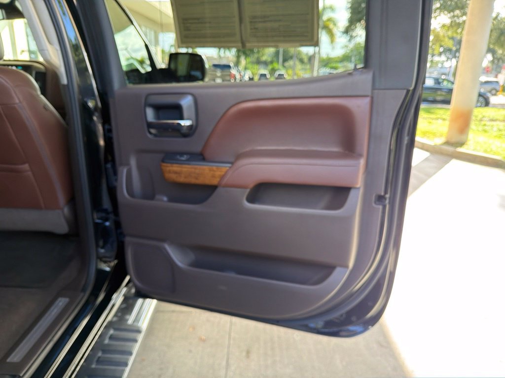 Used 2016 Chevrolet Silverado 1500 High Country w/ High Country Premium Package RWD image 34