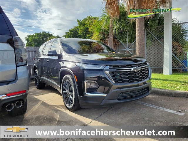 Used 2023 Chevrolet Traverse RS