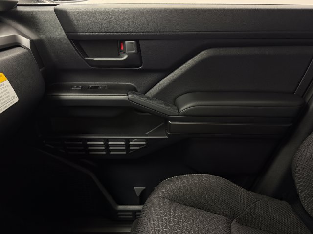New 2026 Toyota 4Runner SR5 AWD/4WD image 24