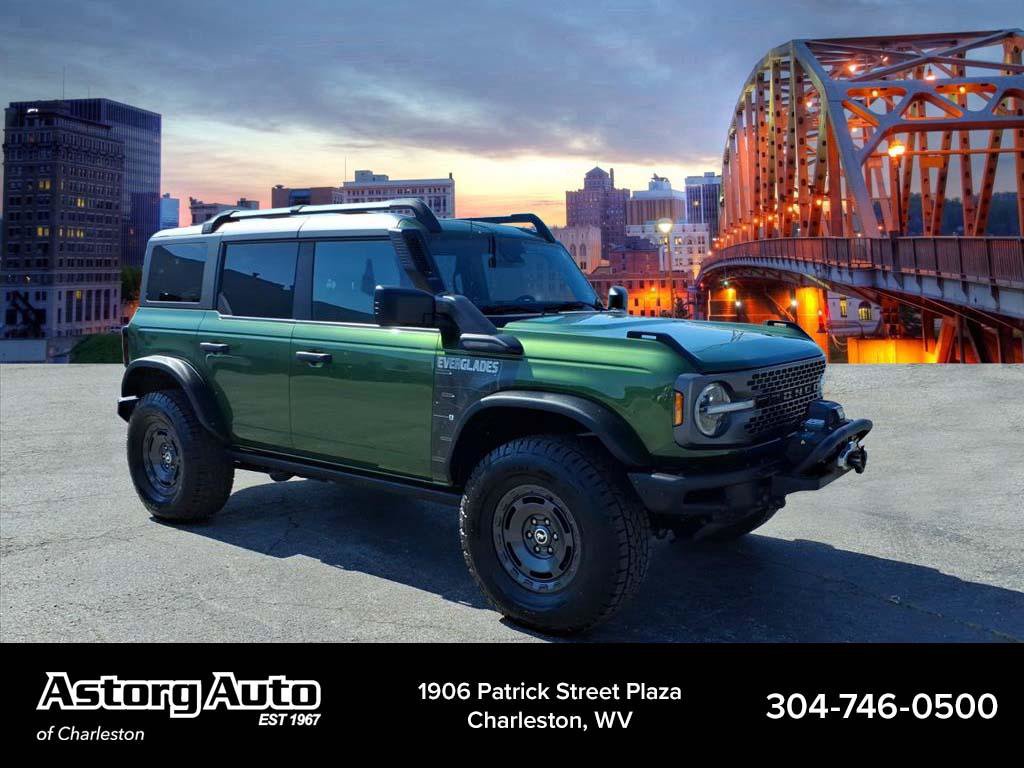 Used 2023 Ford Bronco Everglades AWD/4WD image 1