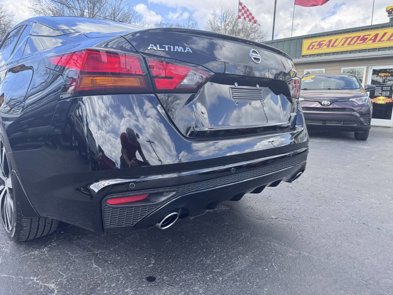 Used 2020 Nissan Altima 2.0 Platinum image 17