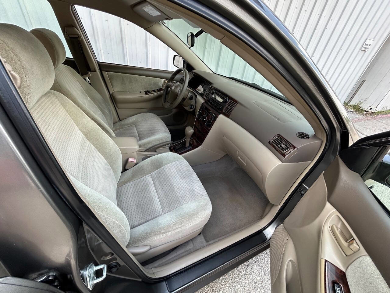 Used 2008 Toyota Corolla CE FWD image 16