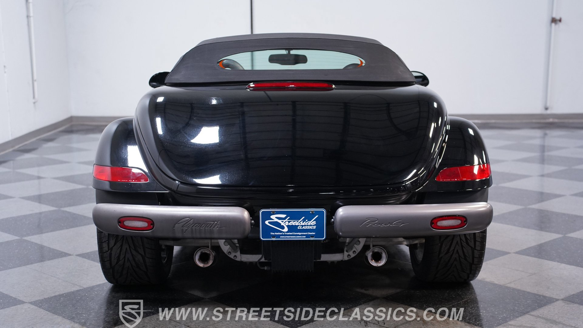 Used 1999 Plymouth Prowler RWD image 10