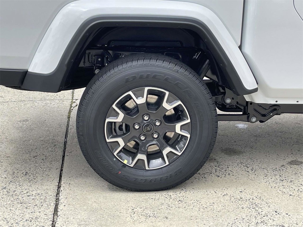 New 2025 Jeep Gladiator Sport w/ Premium Package image 38