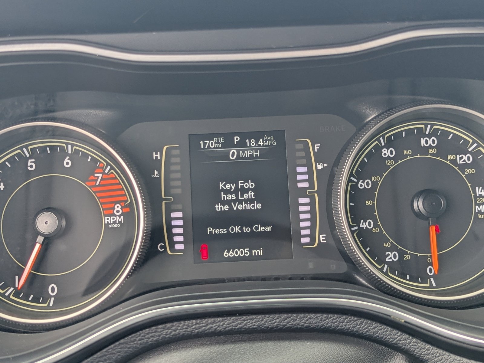 Used 2020 Jeep Cherokee Latitude Lux w/ Comfort/Convenience Group FWD image 35