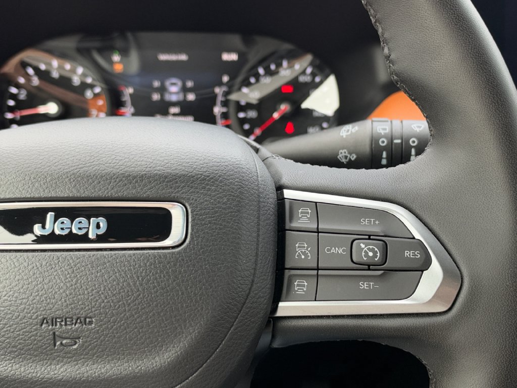 Used 2024 Jeep Compass Limited AWD/4WD image 20