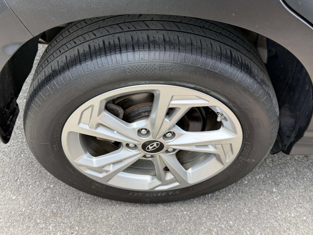 Certified 2023 Hyundai Kona SEL w/ Convenience Package AWD/4WD image 8