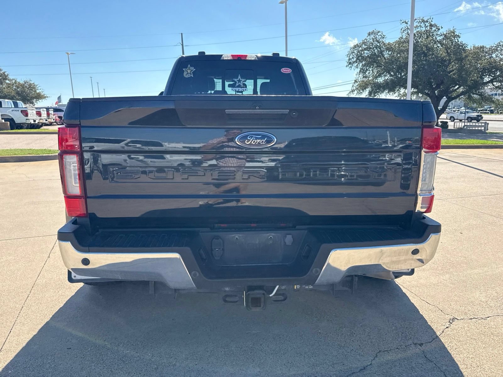 Used 2022 Ford F350 Lariat w/ Lariat Ultimate Package AWD/4WD image 6