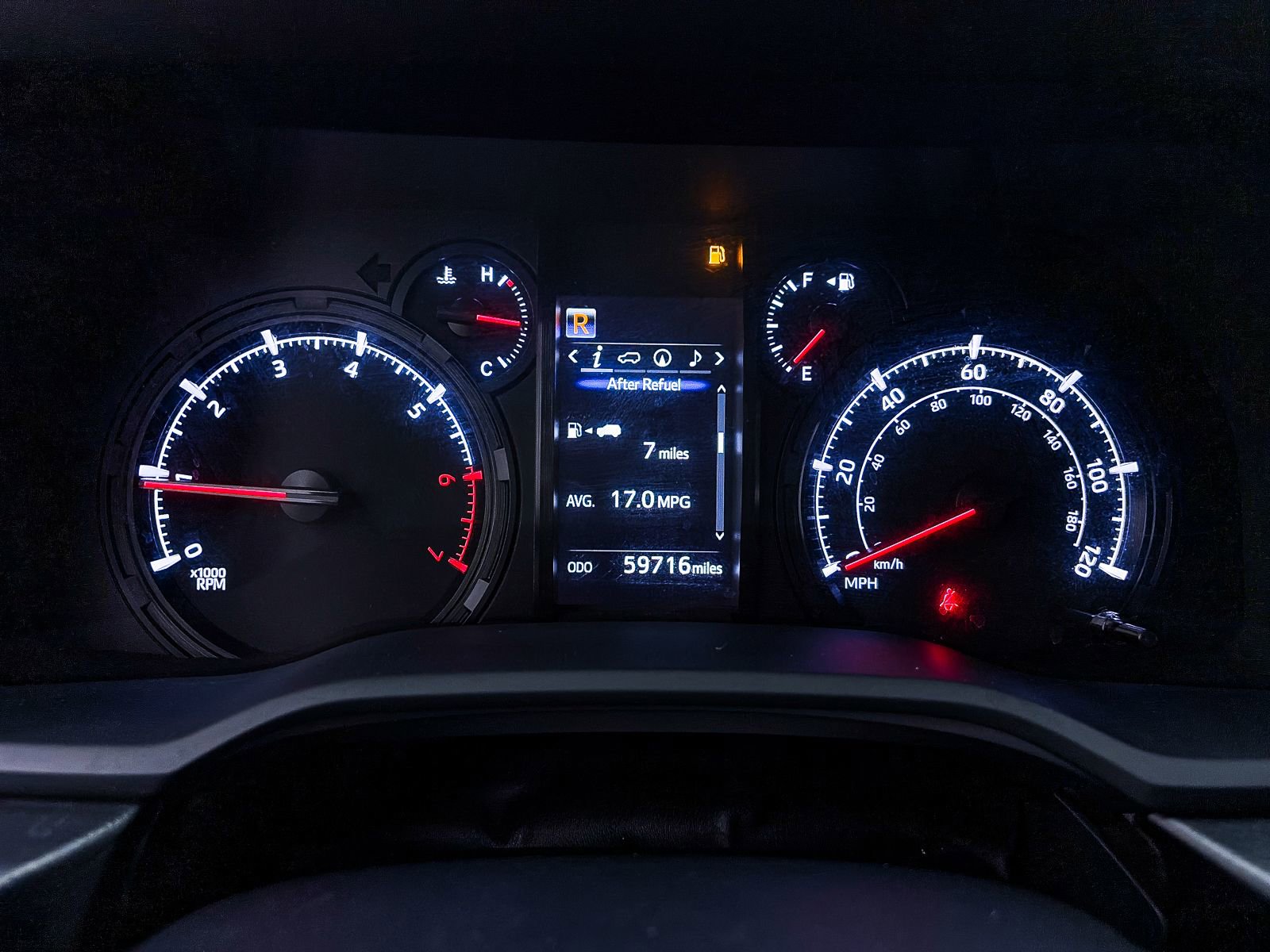 Used 2022 Toyota 4Runner SR5 AWD/4WD image 28