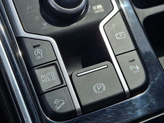 Used 2023 Kia Sorento SX AWD/4WD image 29