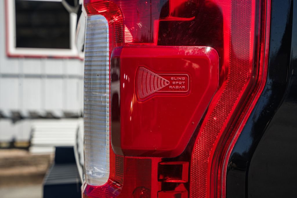 Used 2018 Ford F350 Lariat w/ Lariat Ultimate Package image 22