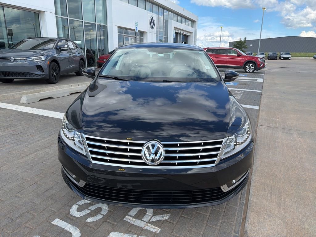 Used 2013 Volkswagen CC Sport FWD image 2