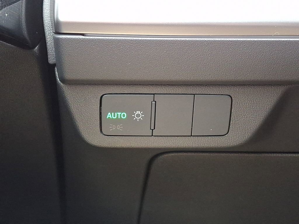 Certified 2023 Audi Q4 e-tron Premium Plus w/ Premium Plus image 28