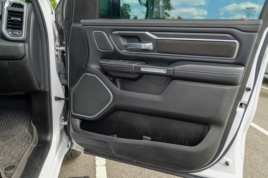 Used 2023 RAM 1500 Laramie AWD/4WD image 39