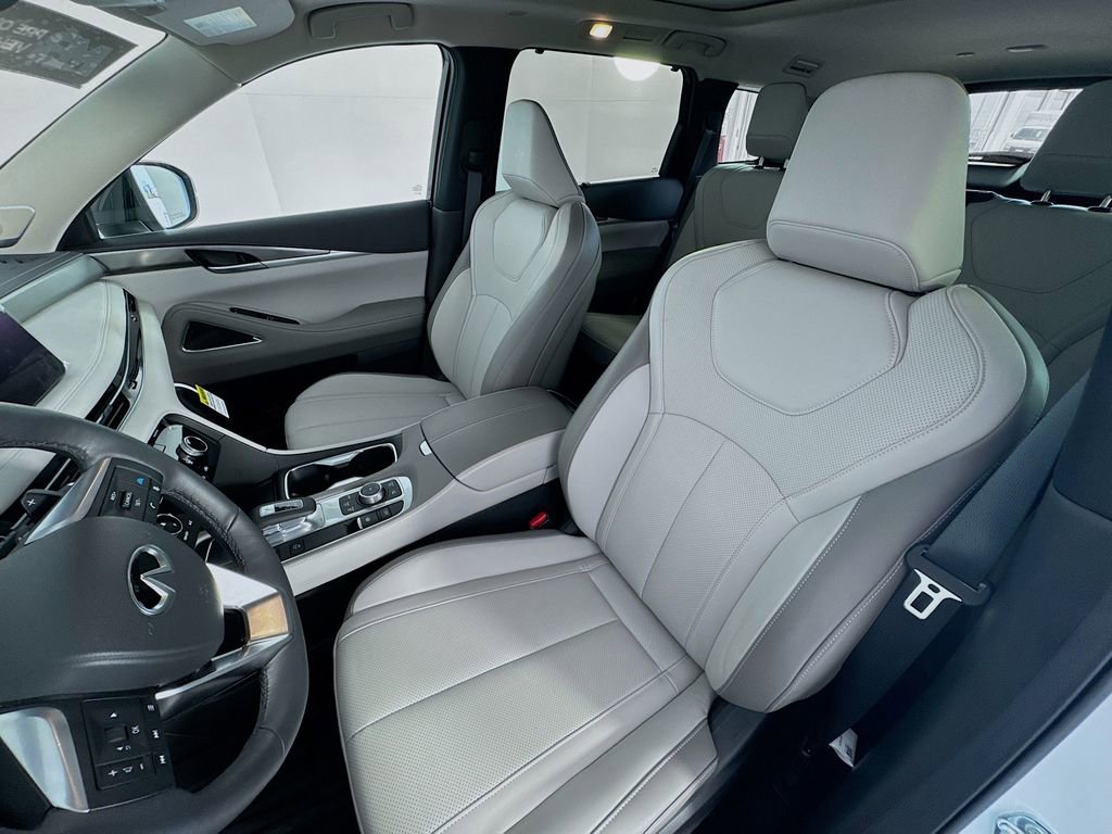 Certified 2026 INFINITI QX60 Luxe w/ Cargo Package image 22