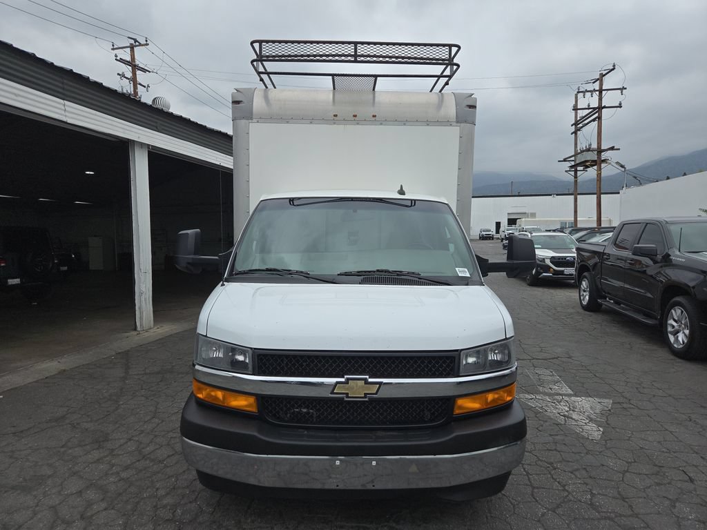 Used 2021 Chevrolet Express 3500 w/ Power Convenience Package RWD image 10