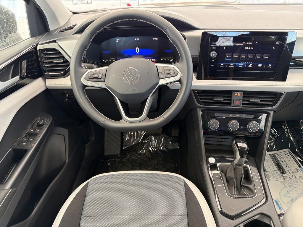 New 2026 Volkswagen Taos S image 15