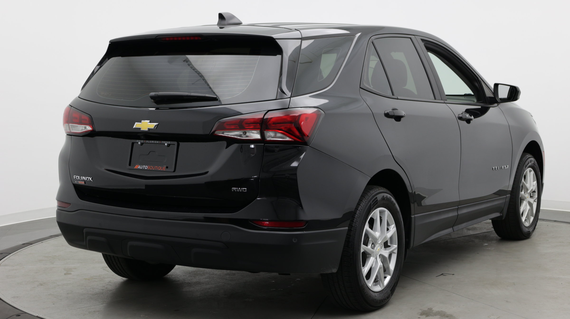 Used 2022 Chevrolet Equinox LS AWD/4WD image 7