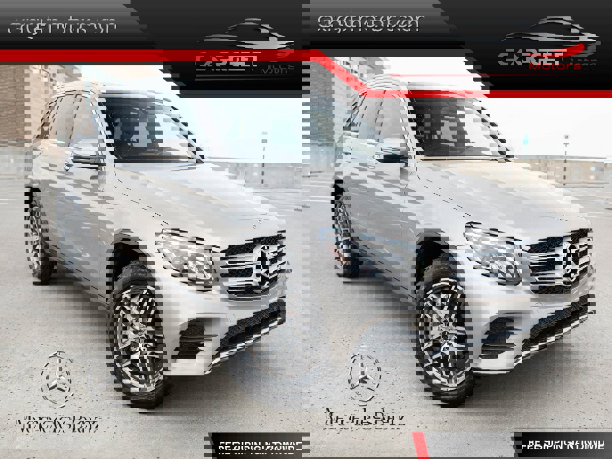 Used 2019 Mercedes-Benz GLC 300 4MATIC image 1