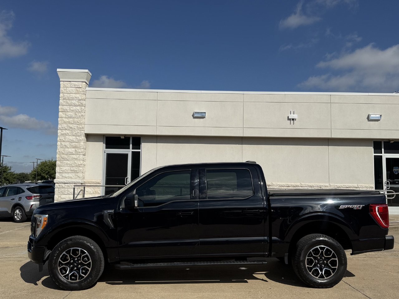 Used 2023 Ford F150 XLT w/ Equipment Group 302A High AWD/4WD image 3