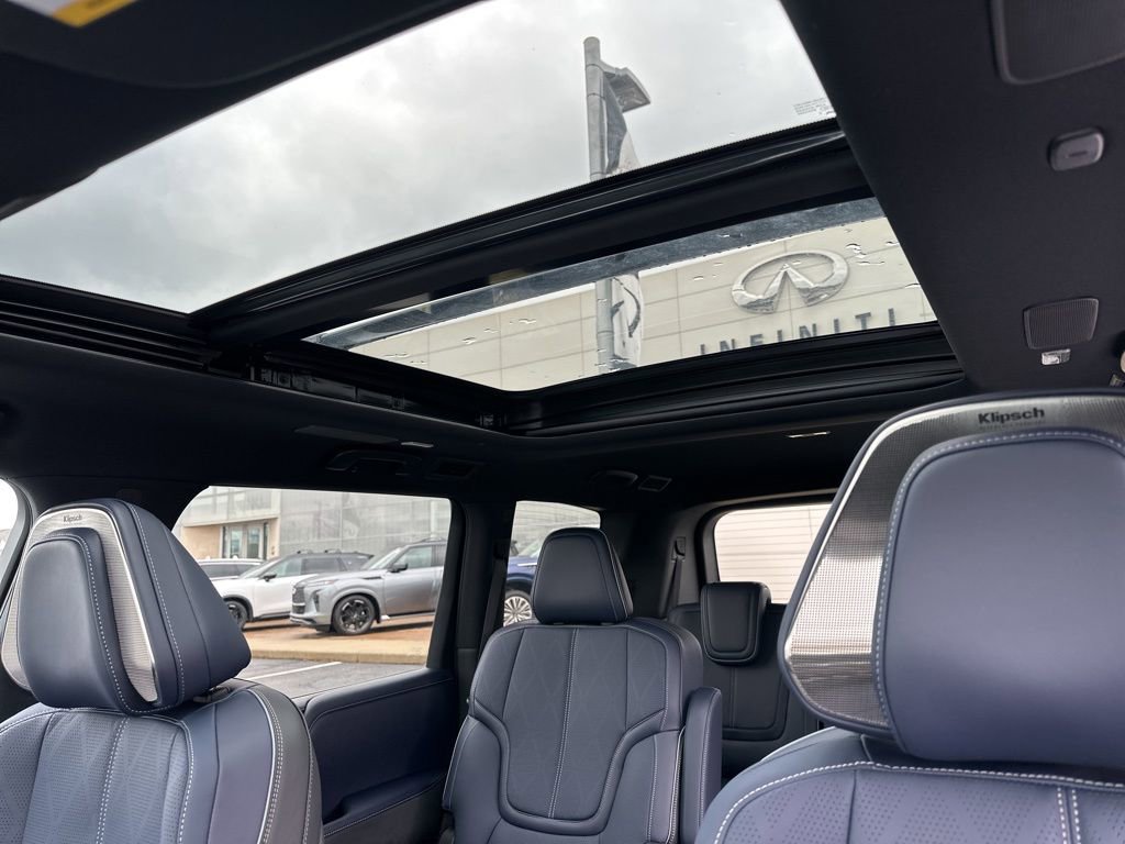 New 2026 INFINITI QX80 4WD w/ Sport Exterior Package image 43