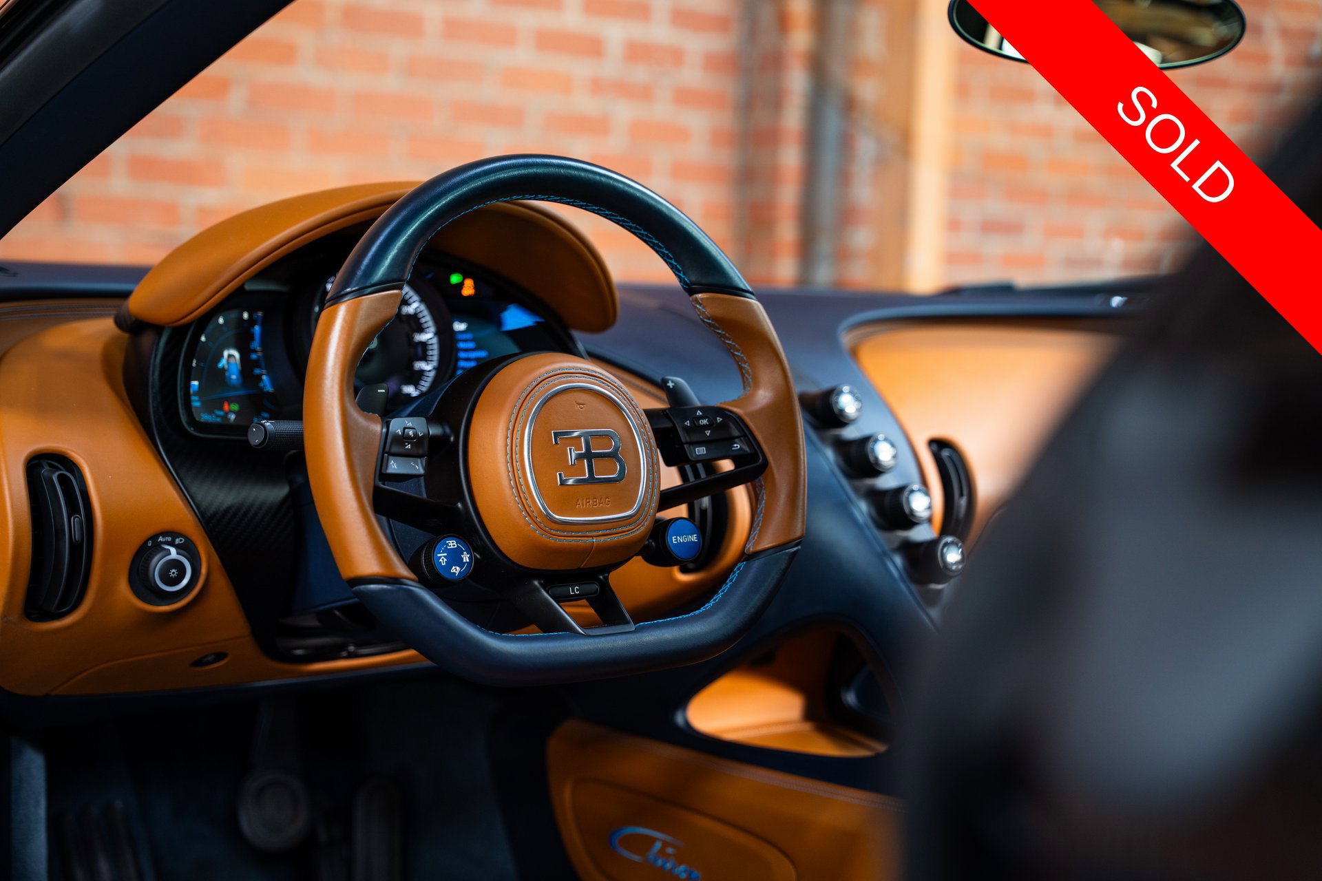 Used 2023 Bugatti Chiron AWD/4WD image 14