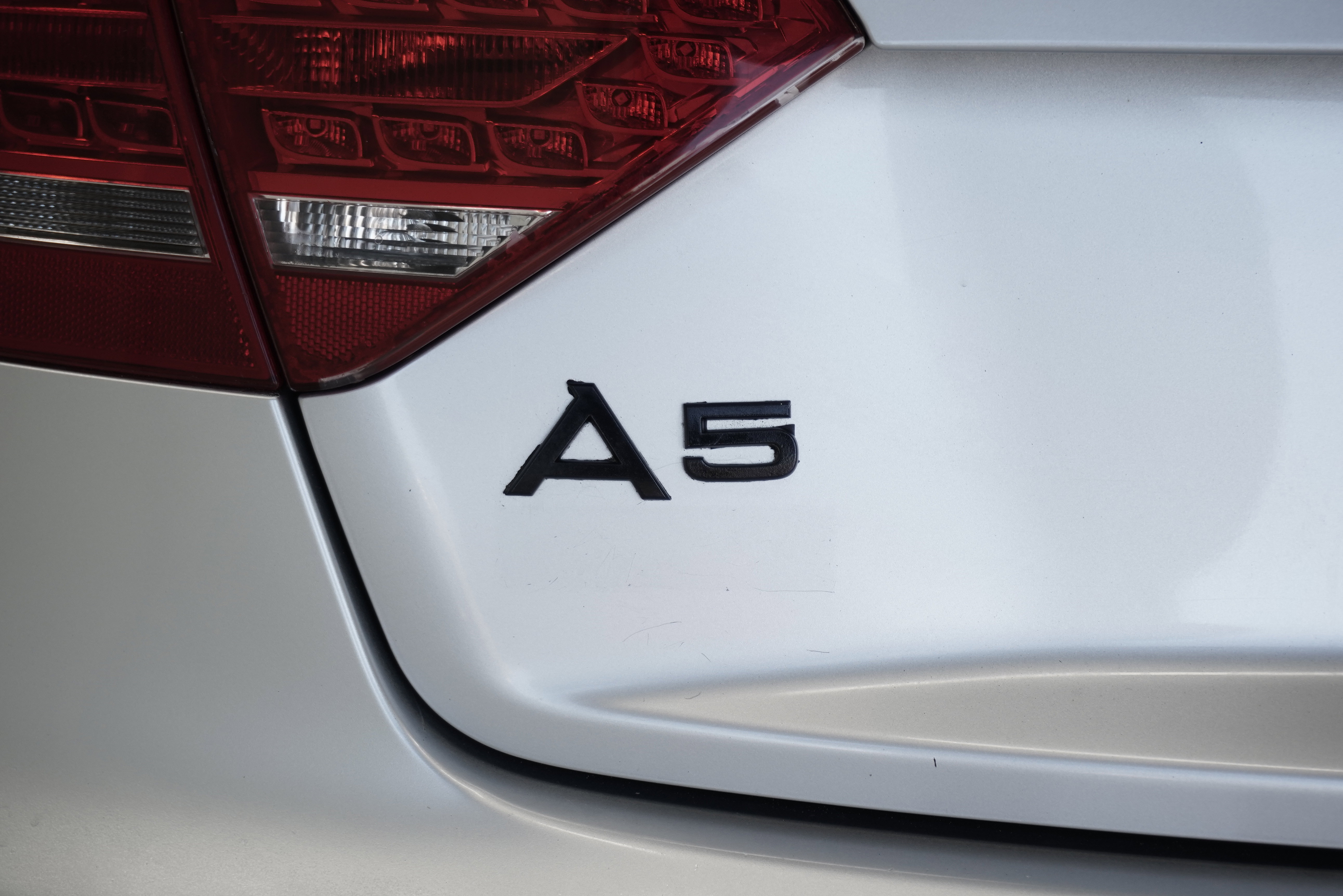 Used 2010 Audi A5 2.0T Premium Plus image 38