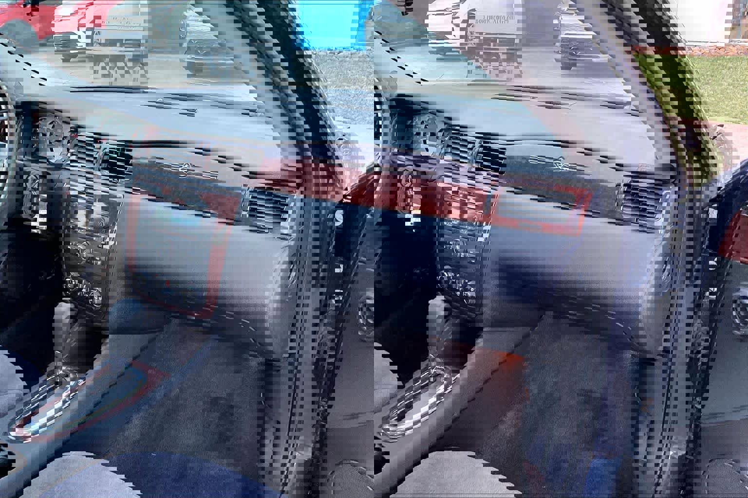 Used 2010 Chevrolet Impala LS FWD image 17