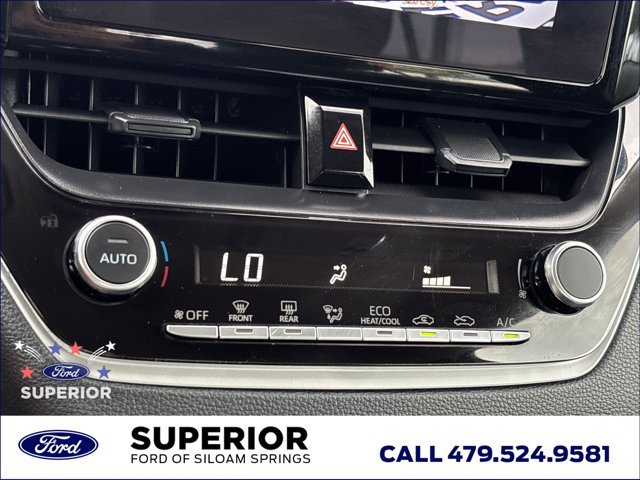 Used 2025 Toyota Corolla LE FWD image 32
