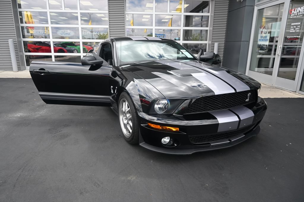 Used 2007 Ford Mustang Shelby GT500 RWD image 9