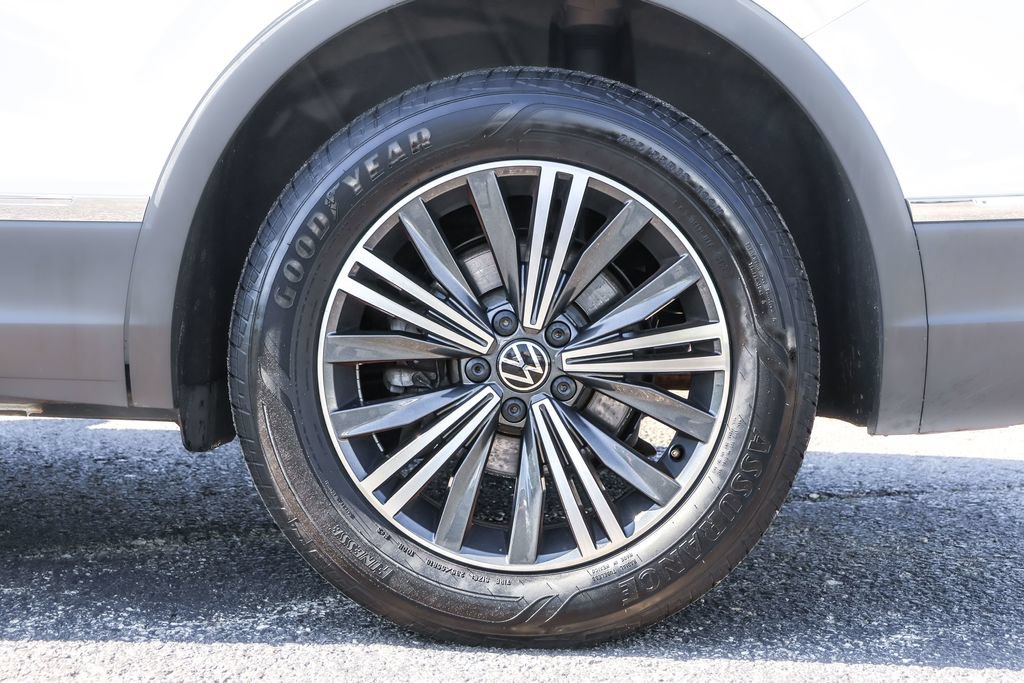 Certified 2024 Volkswagen Tiguan Wolfsburg Edition AWD/4WD image 15