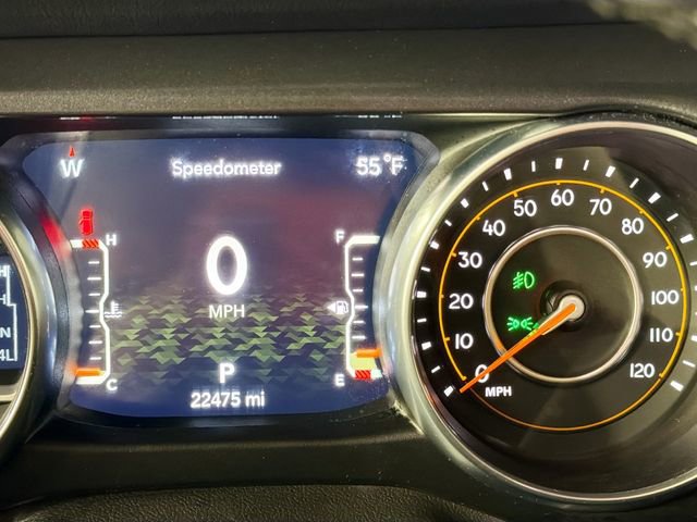 Used 2023 Jeep Wrangler Sahara image 13