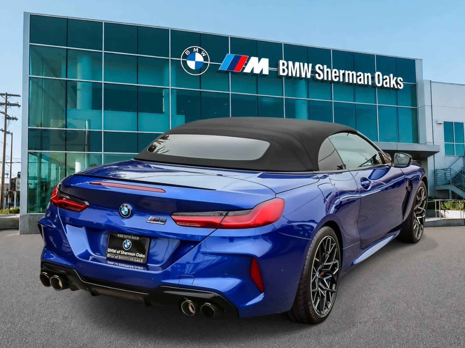 Used 2025 BMW M8 Competition w/ Driving Assistance Package AWD/4WD image 4